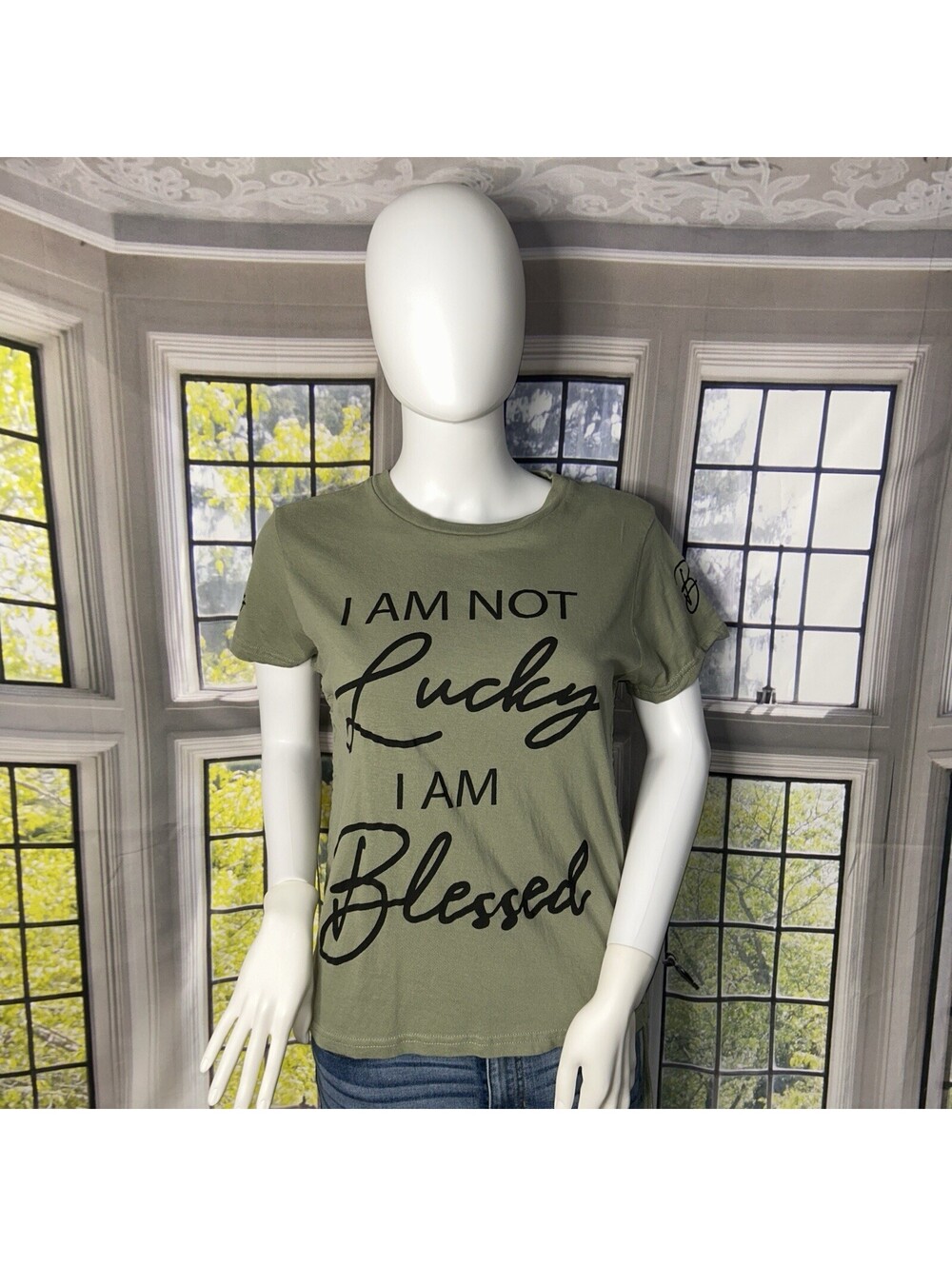 Motivational Graphic Tee – “I Am Not Lucky, I Am Blessed” – Size Large